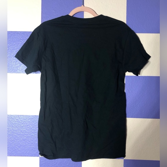 NWOT Gildan “Never Grow Up” Graphic Tee with Peter,  Wendy, and Tink - Size S - Picture 2 of 3